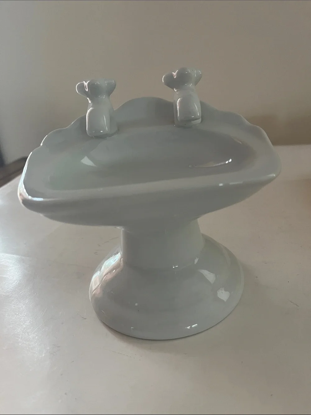 Vintage look Sink with Faucets Ceramic Footed Soap Dish plus 3 boxes guest soaps